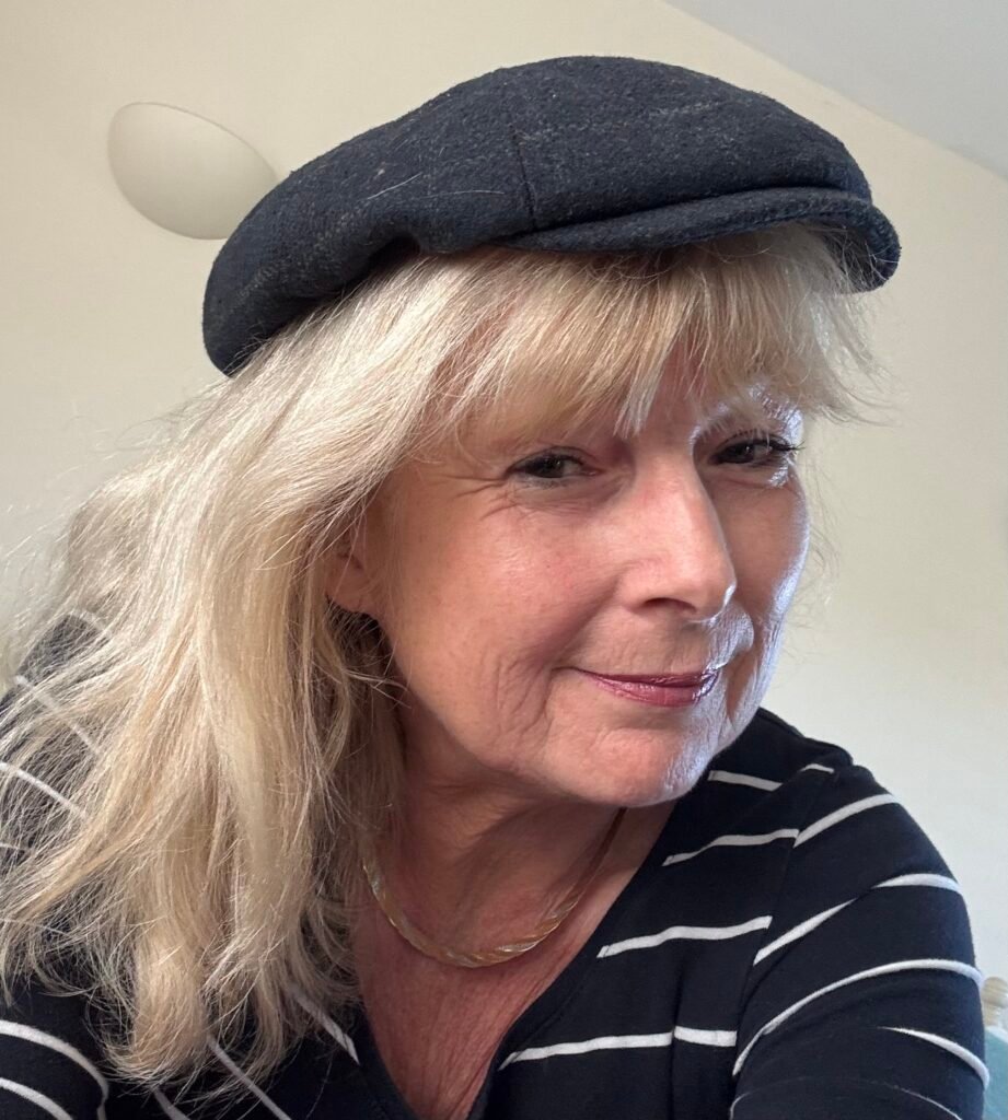 Author Della Galton