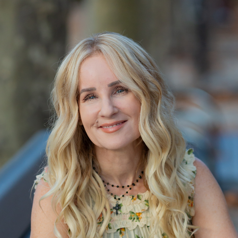 Author Deana Plaskon